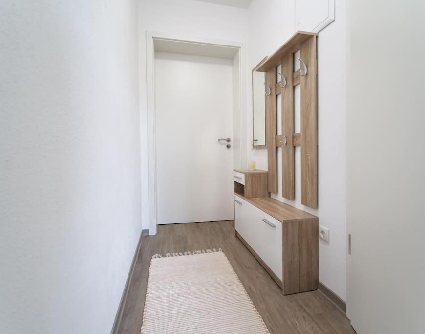 Apartment Preiswertes Modernes Gaestezimmer In Aue Bad-schlema Aue (Saxony)